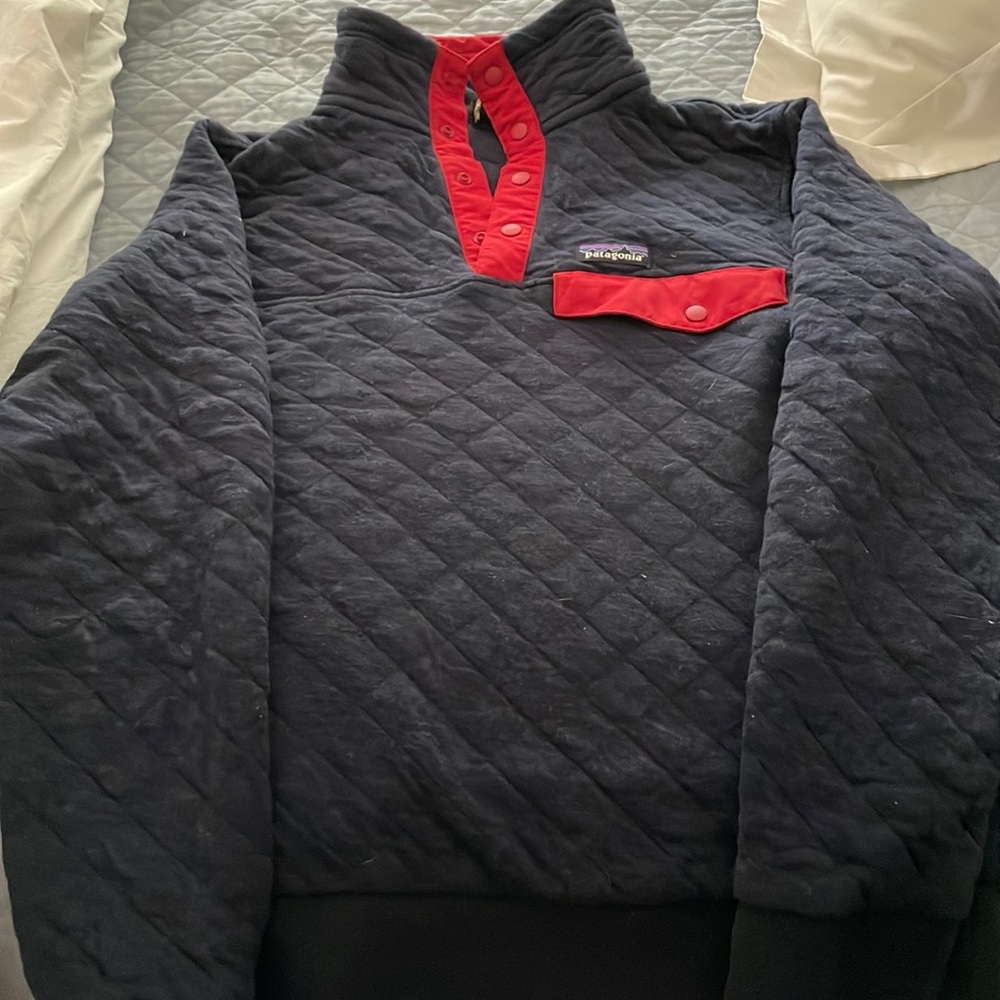Men’s Patagonia quilted pullover